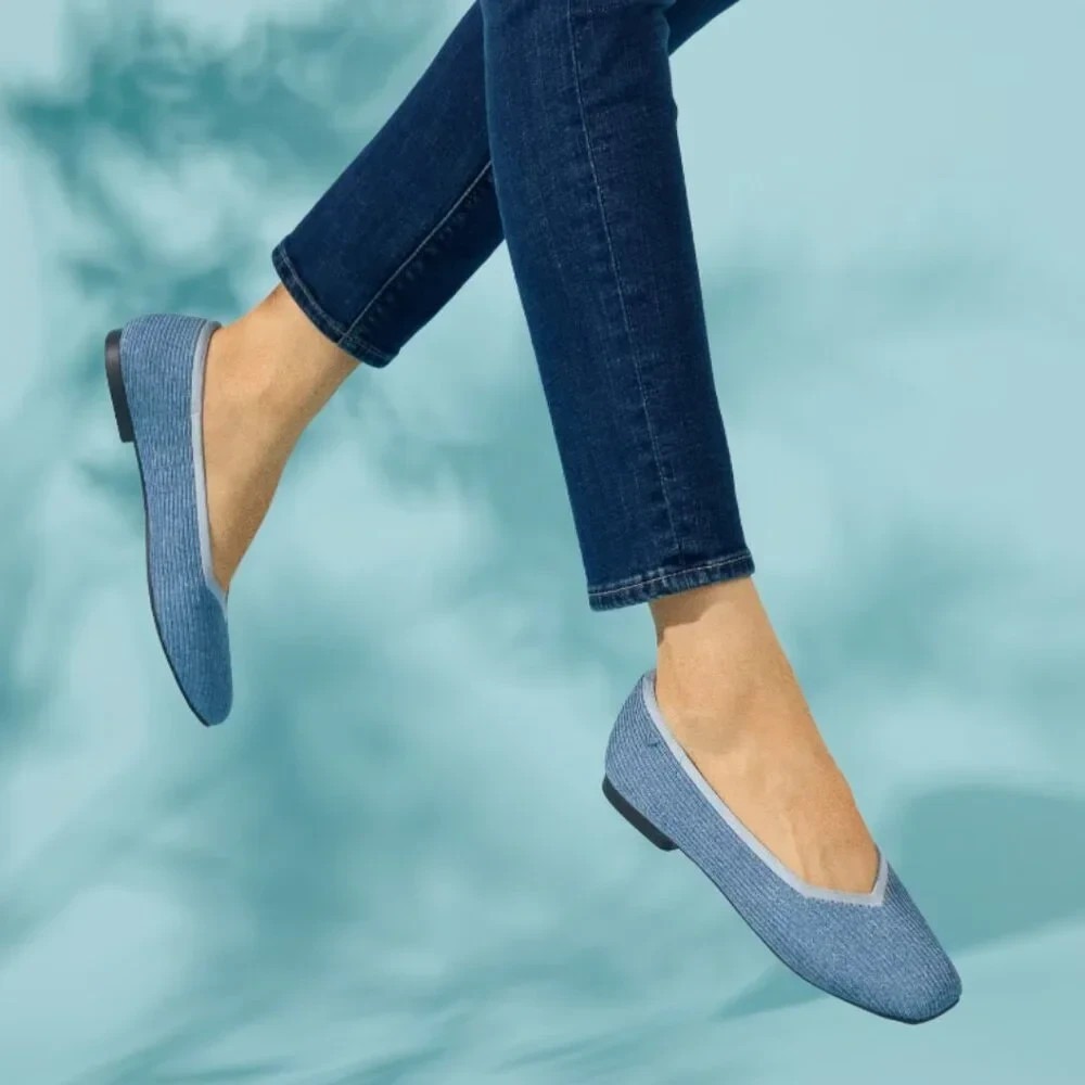 VIVAIA Square Toe V-Cut Margot 2.0 Blue Flats Size 38